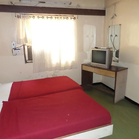 Hotel Sadanand Sāngli Exterior foto
